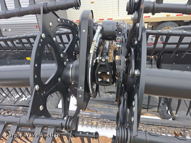 image for item YA2861 2020 MacDon FD145 flex draper head