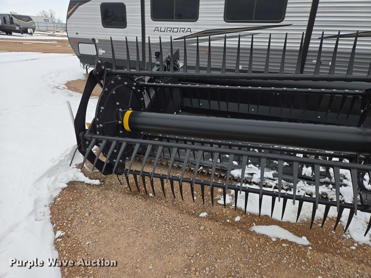 image for item YA2861 2020 MacDon FD145 flex draper head