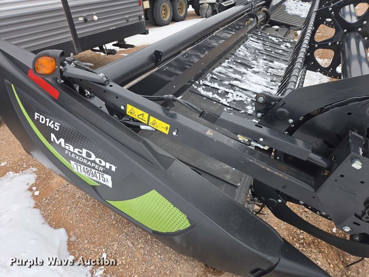 image for item YA2861 2020 MacDon FD145 flex draper head