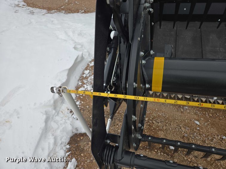 image for item YA2861 2020 MacDon FD145 flex draper head