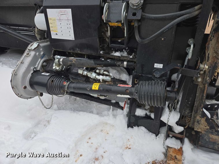 image for item YA2861 2020 MacDon FD145 flex draper head