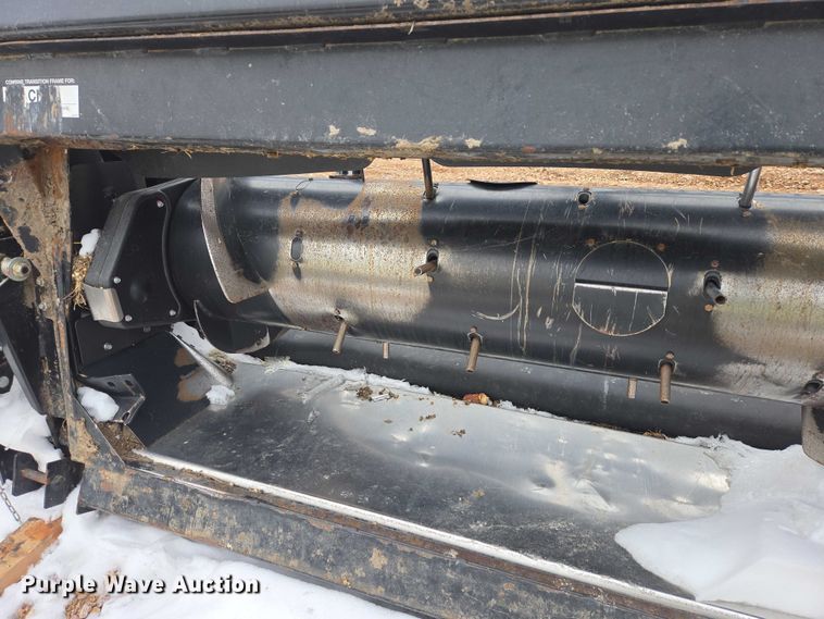 image for item YA2861 2020 MacDon FD145 flex draper head