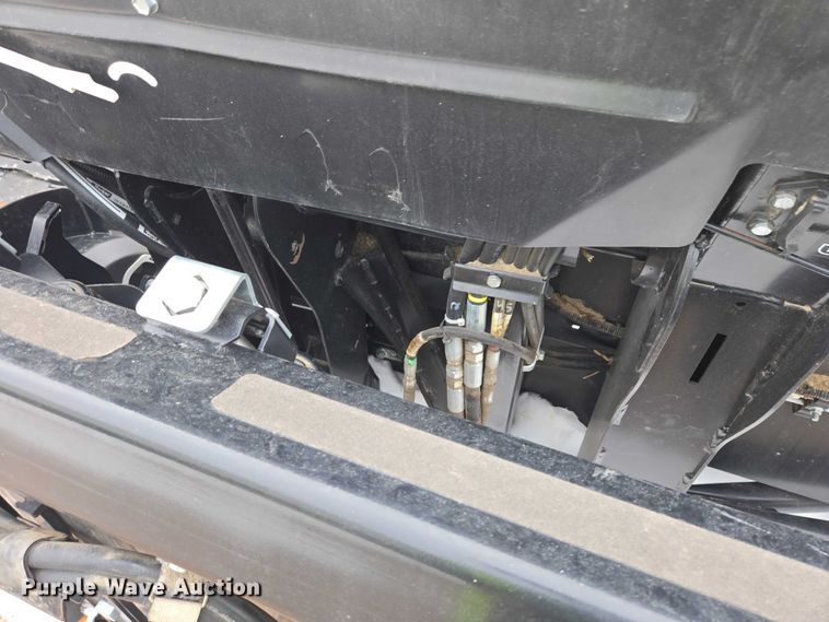 image for item YA2861 2020 MacDon FD145 flex draper head