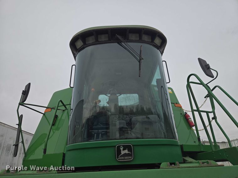 image for item YA2925 1994 John Deere 9600 RWA combine