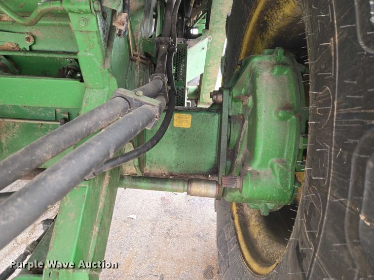 image for item YA2925 1994 John Deere 9600 RWA combine