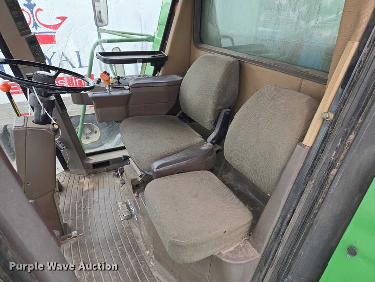 image for item YA2925 1994 John Deere 9600 RWA combine