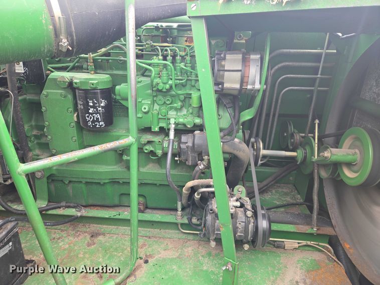 image for item YA2925 1994 John Deere 9600 RWA combine