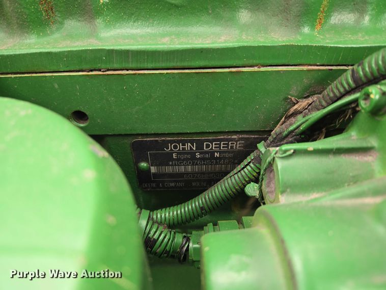 image for item YA2925 1994 John Deere 9600 RWA combine
