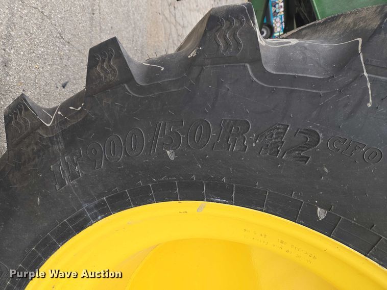 image for item YA2925 1994 John Deere 9600 RWA combine