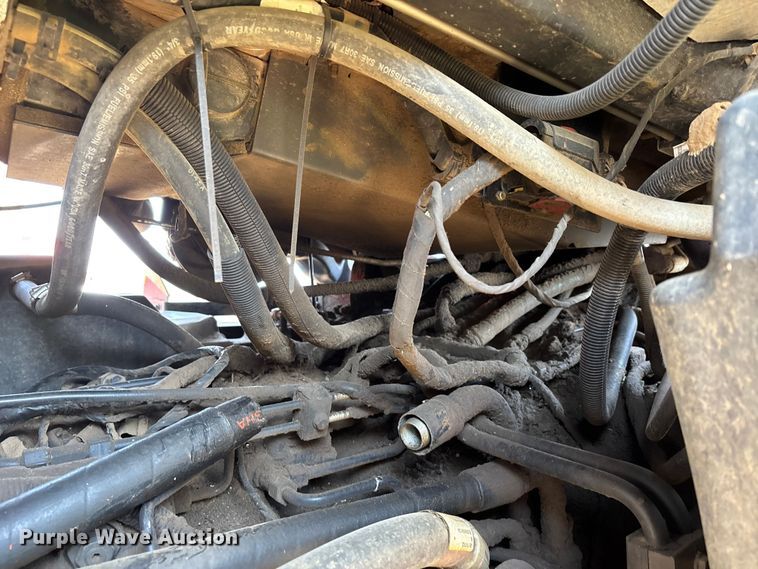 image for item YA2973 2016 Case IH Magnum 310 MFWD tractor