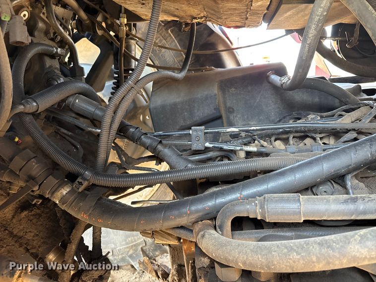 image for item YA2973 2016 Case IH Magnum 310 MFWD tractor