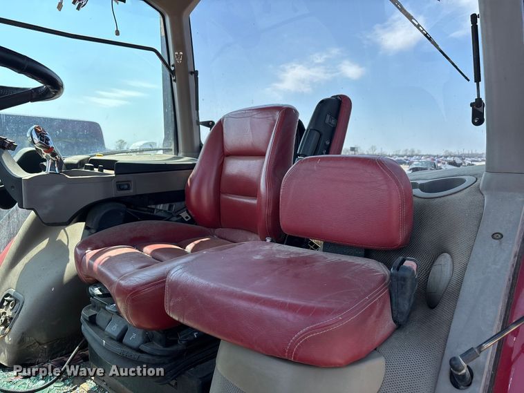 image for item YA2973 2016 Case IH Magnum 310 MFWD tractor