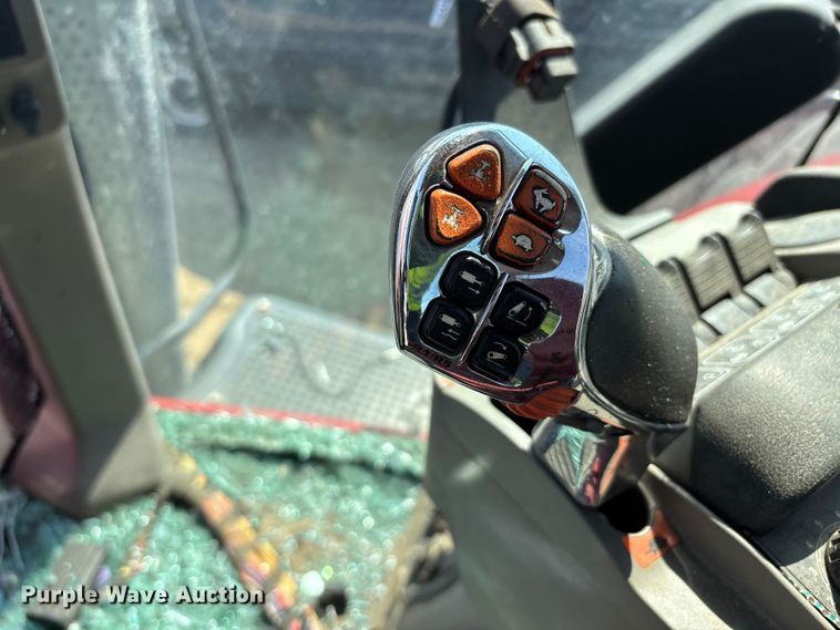 image for item YA2973 2016 Case IH Magnum 310 MFWD tractor