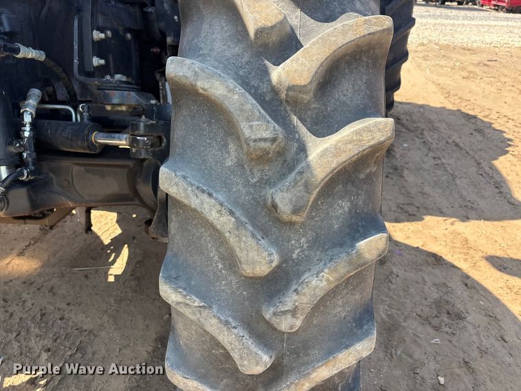 image for item YA2973 2016 Case IH Magnum 310 MFWD tractor