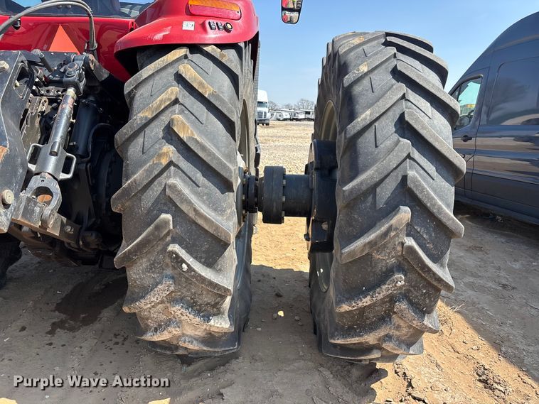 image for item YA2973 2016 Case IH Magnum 310 MFWD tractor