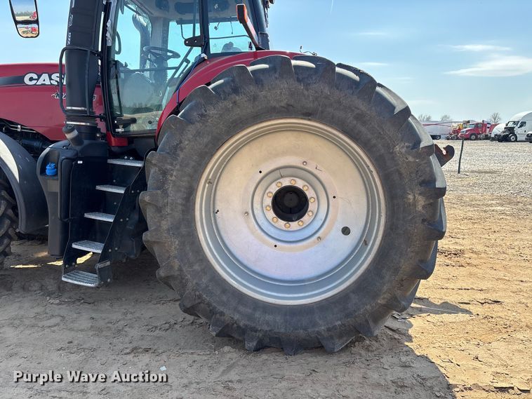 image for item YA2973 2016 Case IH Magnum 310 MFWD tractor