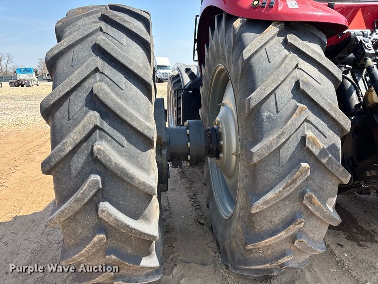 image for item YA2973 2016 Case IH Magnum 310 MFWD tractor