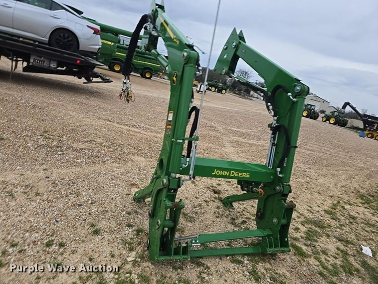image for item YA2988 2025 John Deere 520M loader