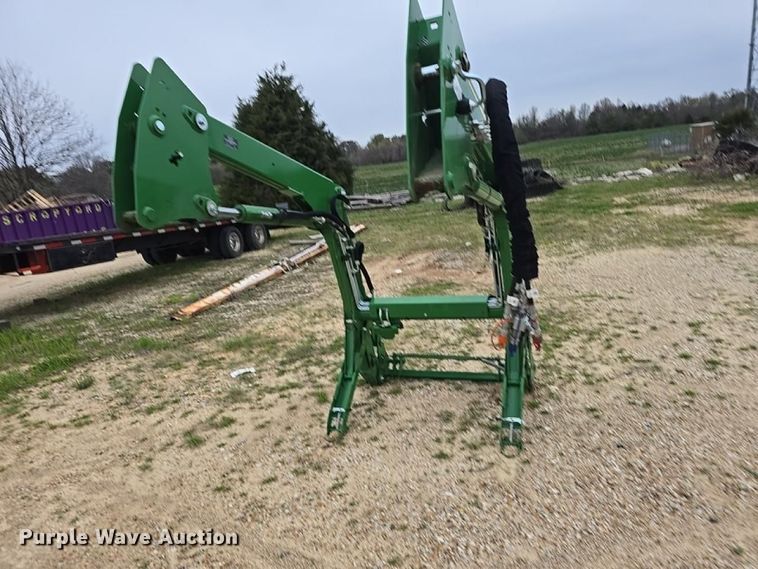 image for item YA2988 2025 John Deere 520M loader
