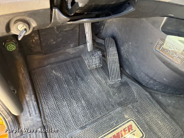 image for item DR1036 2021 Freightliner Cascadia 126 semi truck