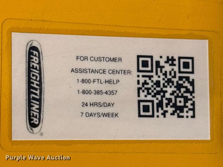 image for item DR1036 2021 Freightliner Cascadia 126 semi truck