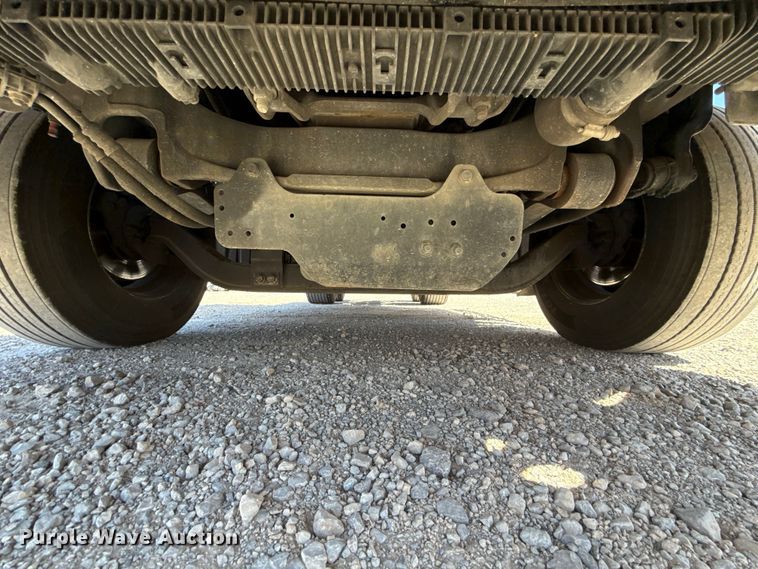 image for item DR1037 2022 Freightliner Cascadia 126 semi truck