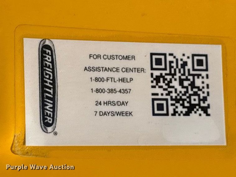 image for item DR1037 2022 Freightliner Cascadia 126 semi truck