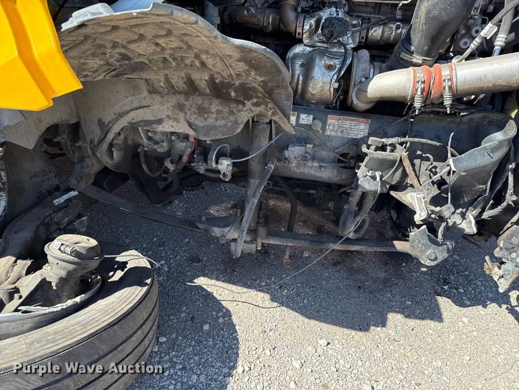 image for item DR1043 2025 Freightliner Cascadia 126 semi truck