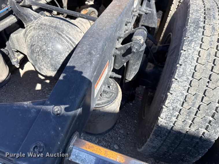 image for item DR1043 2025 Freightliner Cascadia 126 semi truck