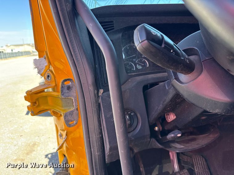 image for item DR1043 2025 Freightliner Cascadia 126 semi truck