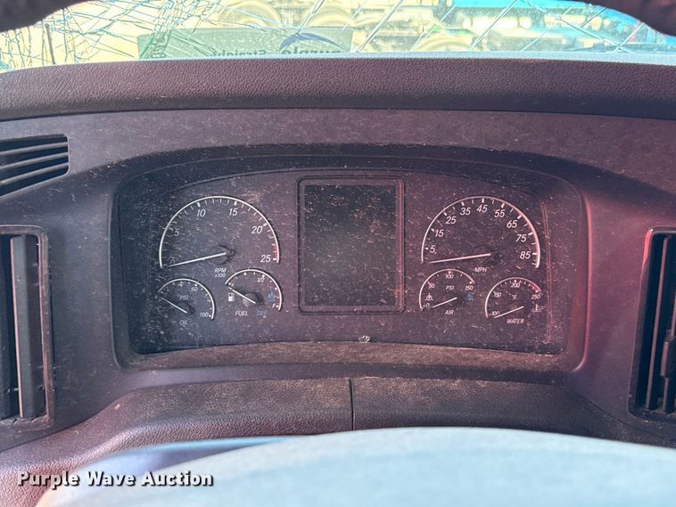 image for item DR1043 2025 Freightliner Cascadia 126 semi truck