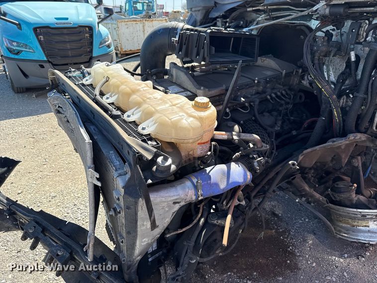 image for item DR1043 2025 Freightliner Cascadia 126 semi truck