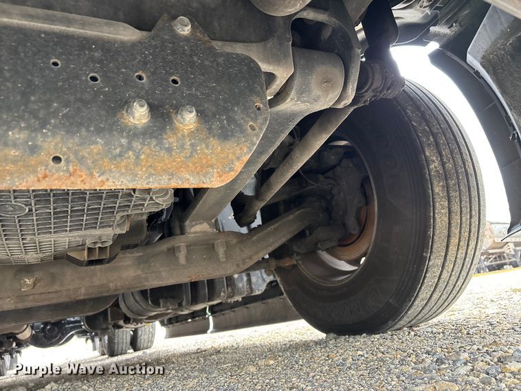 image for item DT0087 2022 Freightliner Cascadia 126 semi truck