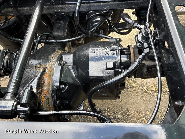 image for item DT0088 2022 International LT625 semi truck