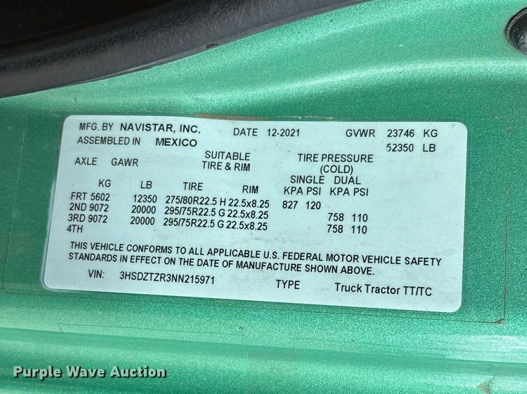 image for item DT0088 2022 International LT625 semi truck