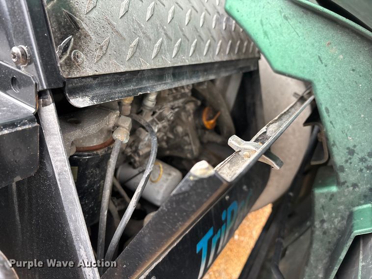 image for item DT0090 2022 International LT625 semi truck