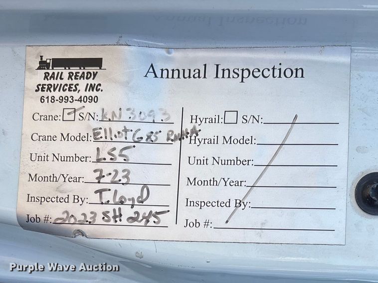 image for item DT0093 2004 International 4300 bucket truck