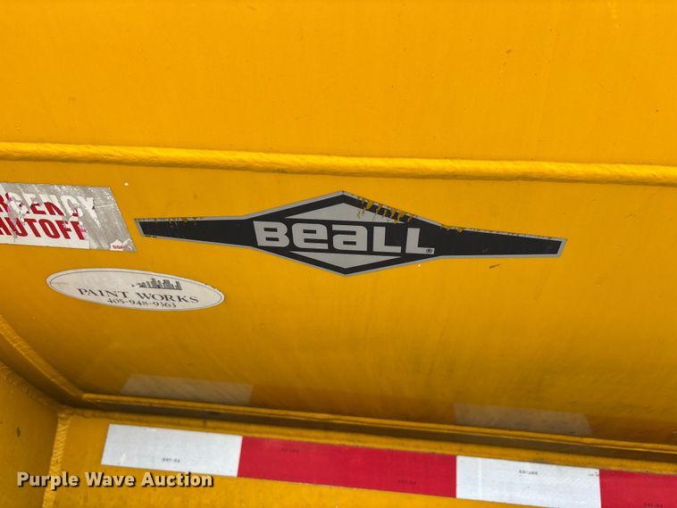 image for item DT0125 2010 Beall tank trailer