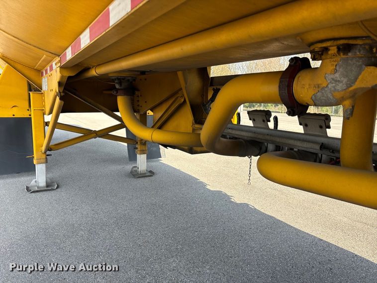 image for item DT0126 2007 Beall Tanker