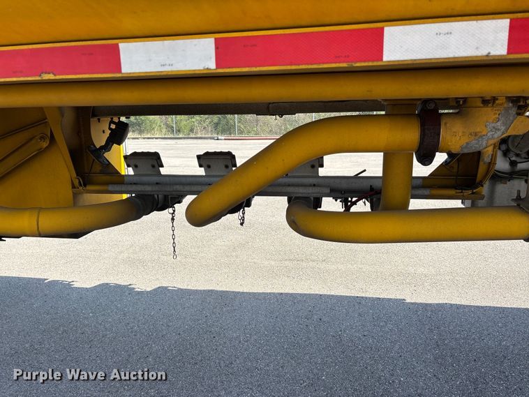 image for item DT0126 2007 Beall Tanker