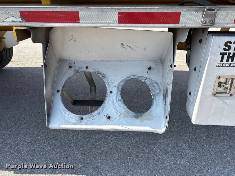 image for item DT0126 2007 Beall Tanker