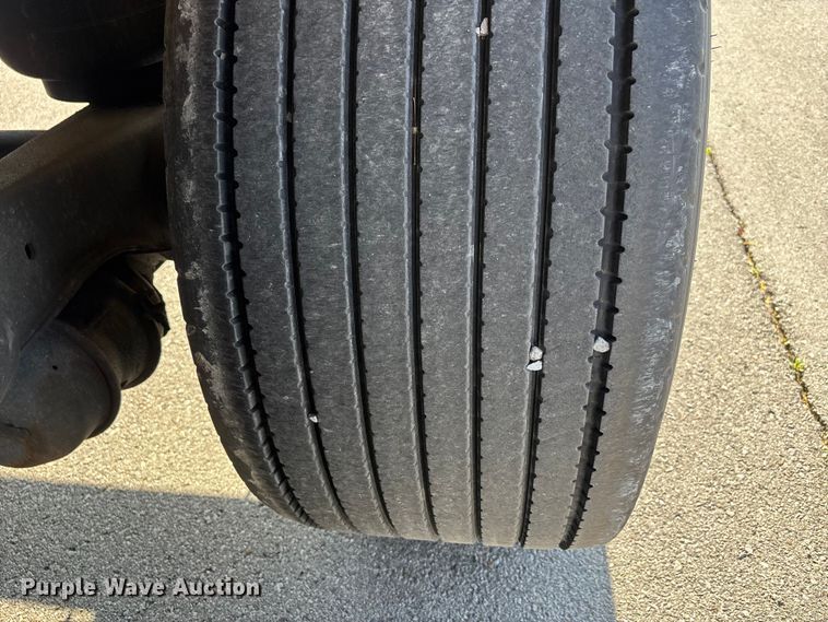 image for item DT0126 2007 Beall Tanker