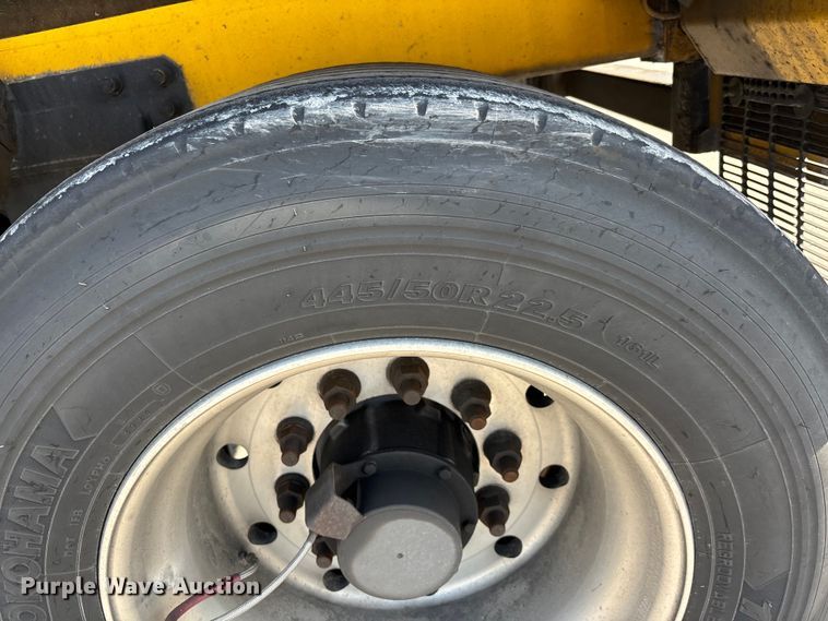 image for item DT0126 2007 Beall Tanker