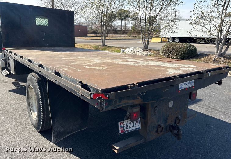 image for item DT2836 2006 International MA025 flatbed truck