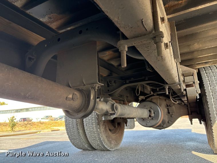 image for item DT2836 2006 International MA025 flatbed truck