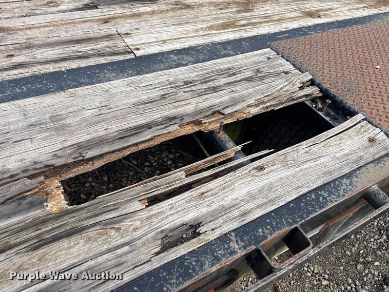 image for item DT2861 2018 Big Tex 22GN-25BK+5MR equipment trailer