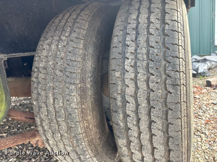 image for item DT2861 2018 Big Tex 22GN-25BK+5MR equipment trailer