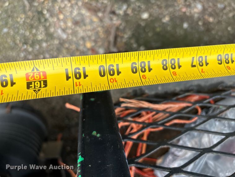 image for item DT2870 2007 Mitsubishi Fuso FE Crew Cab flatbed truck