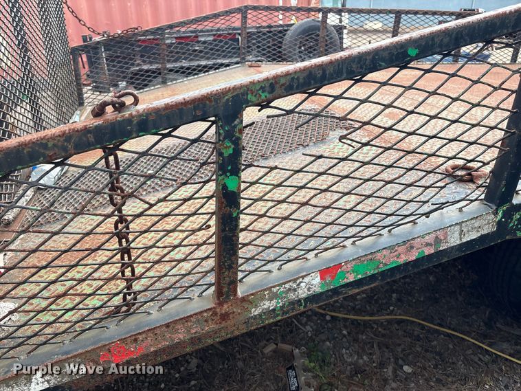 image for item DT2870 2007 Mitsubishi Fuso FE Crew Cab flatbed truck