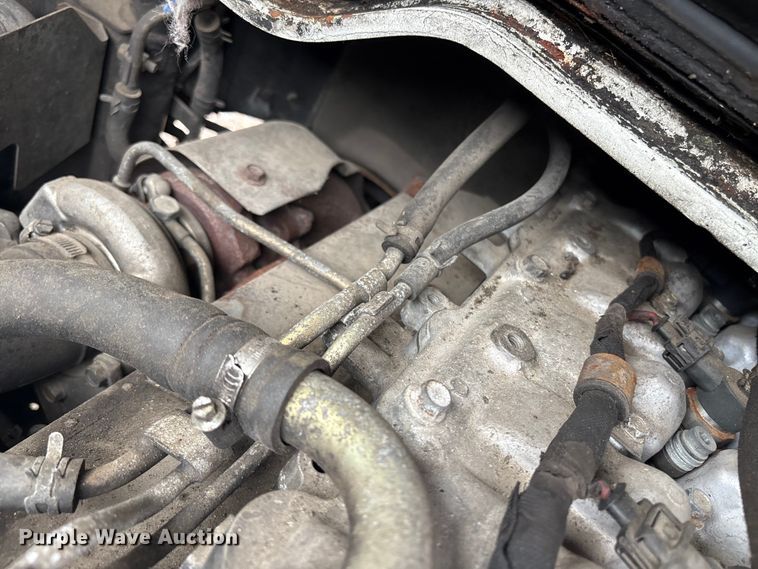 image for item DT2870 2007 Mitsubishi Fuso FE Crew Cab flatbed truck